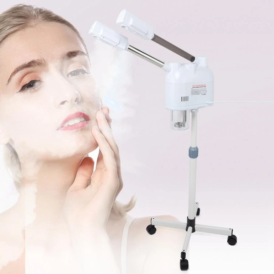 Facial-cleansing-training-with-atomizer